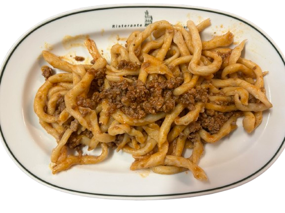Strozzapreti al ragù